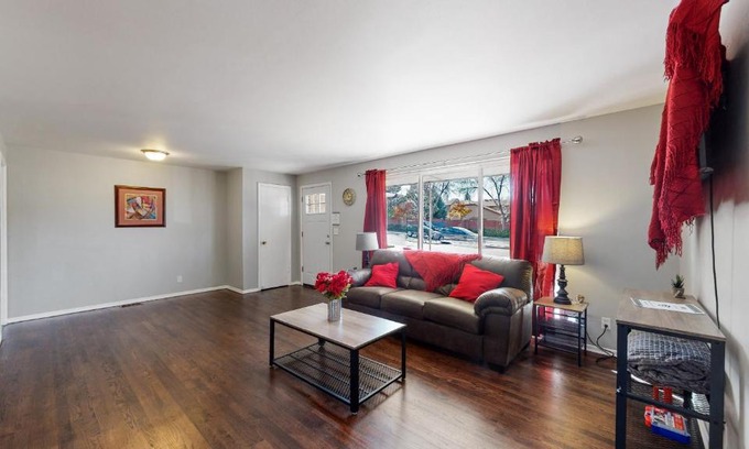 Littleton House | Centennial 4 King Beds Private Large Updated Home