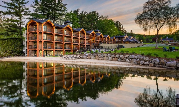 Center Harbor Hotel | Center Harbor Inn