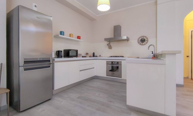 Civitanova Marche Apartment | [Center] Space, Comfort, WiFi e Smart TV