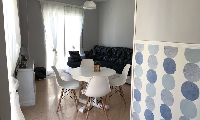 Alicante City Centre Apartment | Center, with views of the castle and near the beach