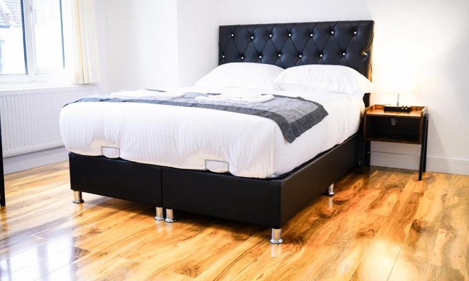 Noel Park Apartment | Centra Studios