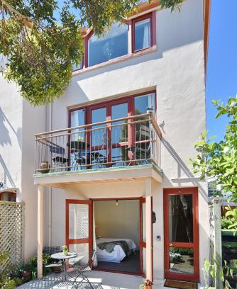 Akaroa House | Central Akaroa Retreat - Balcony and Parking -Tumeke Akaroa