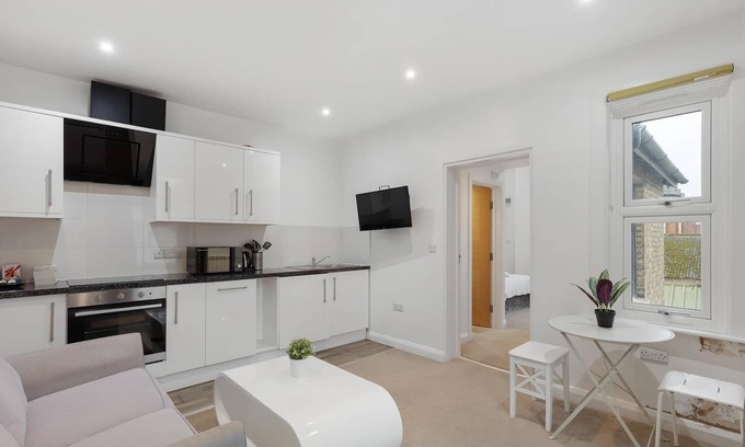 Oxford Apartment | Central and Modern One Bedroom Flat