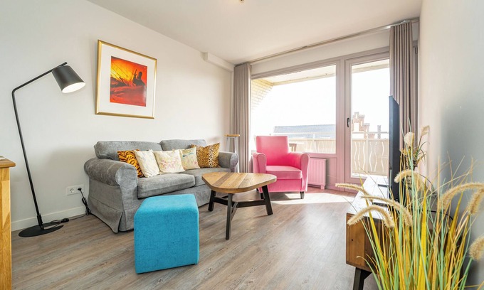 Westerland Apartment | Central apartment for 2 persons with balcony - only 250 meters to the beach!