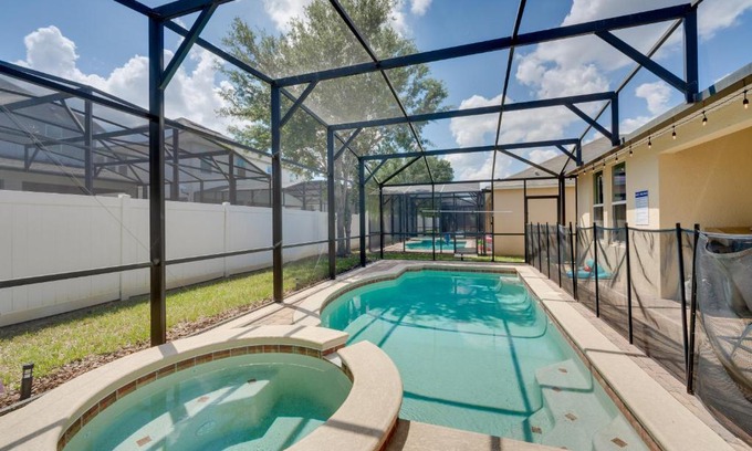 West Haven House | Central Family Home with Lanai Less Than 10 Mi to Disney!
