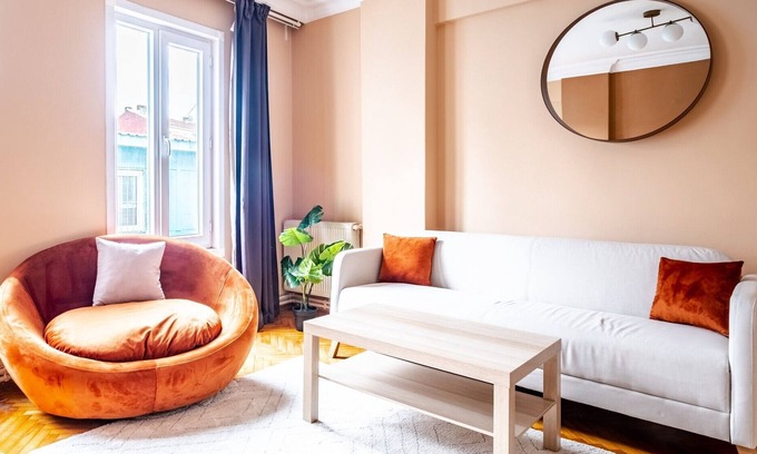 Ortakoy Apartment | Central Flat 500 m to Yildiz Park in Besiktas