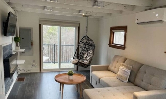 Halifax Apartment | Central Halifax Urban Cottage (2 bed, 2 bath)