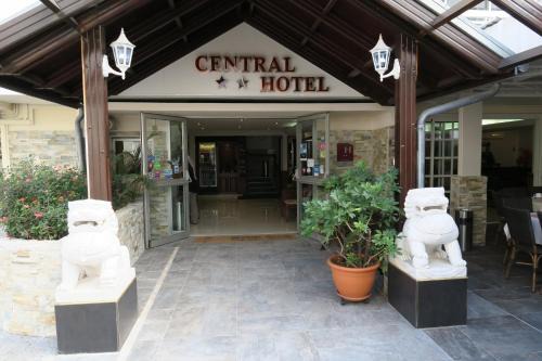 Saint-Denis Hotel | Central Hotel