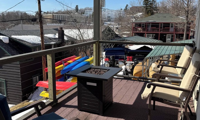 Lake Placid Apartment | Central Lake Placid Mountain Views