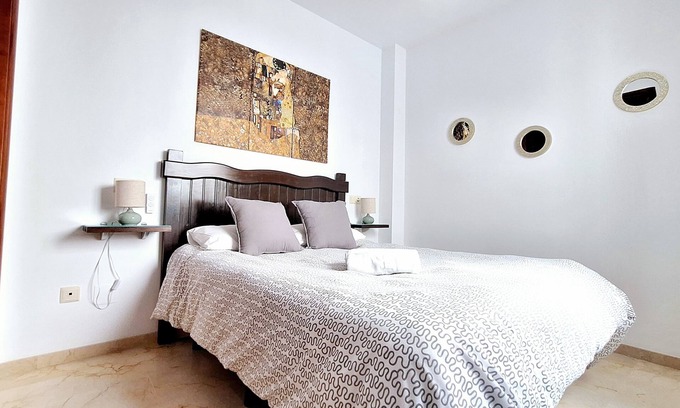 Ronda Apartment | Central loft in Ronda. Parking option. Wifi. Close to the Bullring and the Tajo