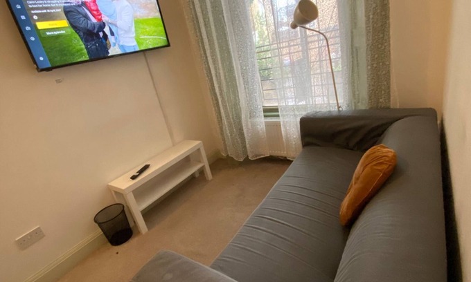 St. Pancras Apartment | Central London 4 bed, 3 bath