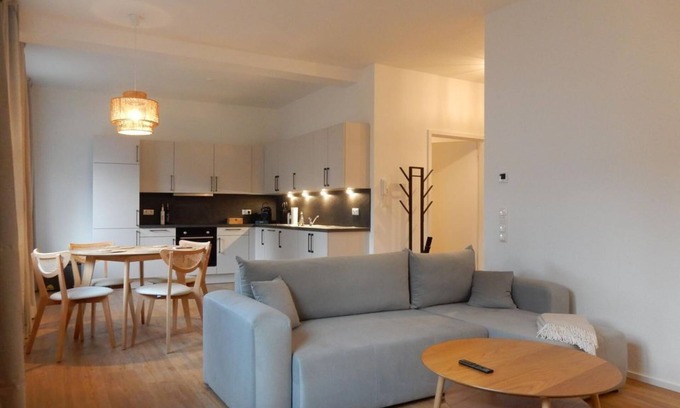 Bad Kreuznach Apartment | Central │ Modern │ Old town │ Parking │ 70 m² - Holiday home│ Central │3 Whg