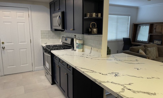 Chino House | Central of LA 7beds 2bathroom single level home