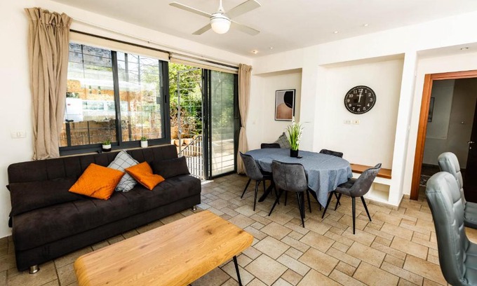 Rehavia Apartment | Central on Hapalmach- 3-BDR Apartment