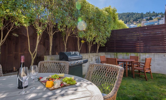 Queenstown City Centre House | Central Queenstown 3-Bed Villa by Staysouth
