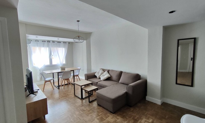 Granada City Center Apartment | Central smart family apartment