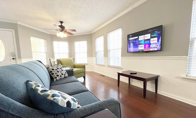 Mechanicsville House | Central/Spacious/Relaxing Cozy 3 Bedroom Home