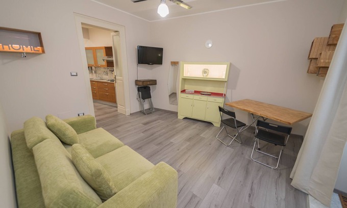 Picanello-Ognina-Barriera-Canalicchio Apartment | Central Station House Riccardo