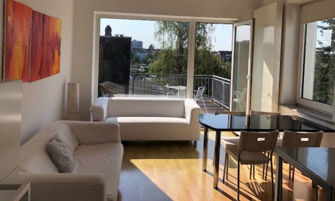 Moersenbroich Apartment | Central trade fair / seminar apartment - fully equipped with a large sun terrace!
