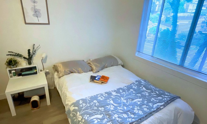 Sunset Junction Apartment | Centralized Living in Silverlake - Close To Everything L.A.!