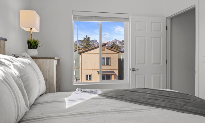 Flagstaff Condo | Centrally located bungalow in Flagstaff, AZ.