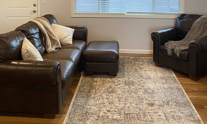 Medford House | Centrally located, cozy new home close to great food and outdoor recreation!
