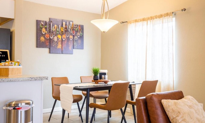 Yuma House | Centrally Located Cozy Home