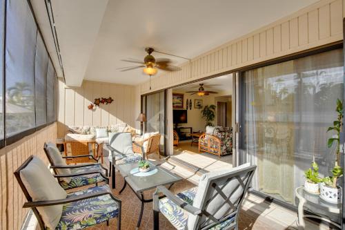 Historic Kailua Village Apartment | Centrally Located Kailua-Kona Condo with Lanai!