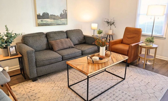 Southwest Raleigh House | Centrally Located Modern Cary Townhome