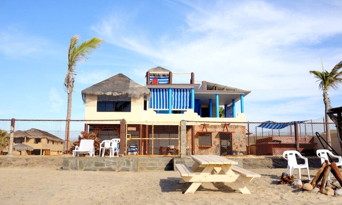 Cerritos House | Cerritos Beach Palace Casa Roca