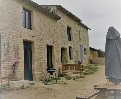 Echire House | Château des Loups - Les Cèdres Bleus