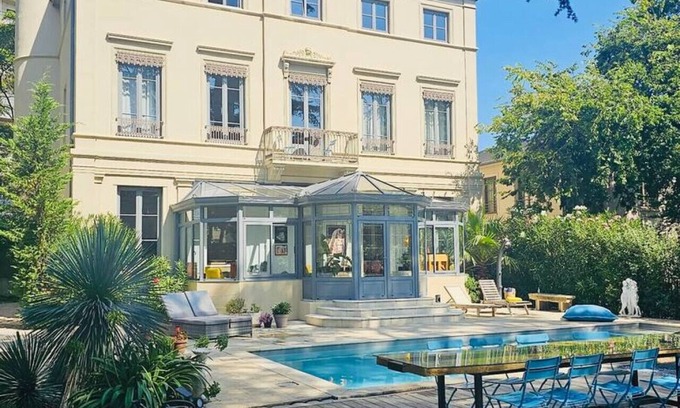 Grand Clement Other | Château GRANDCLEMENT Lyon Villeurbanne Suite JACOBINS 8 pers