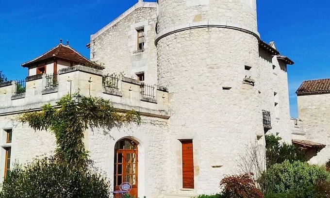 Flaujagues Other | Château LA ROBERTERIE