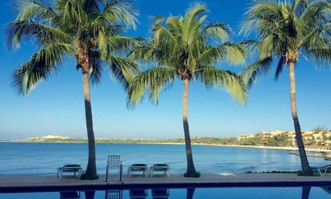 Puerto Aventuras Condo | Chac Hal Al marina view 2 or 3 bedroom PH, elevator, steps to beach & pool.n