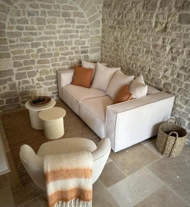 Sainte-Marie-de-Re House | Chai rénové plein centre à 5minutes à pied de la plage