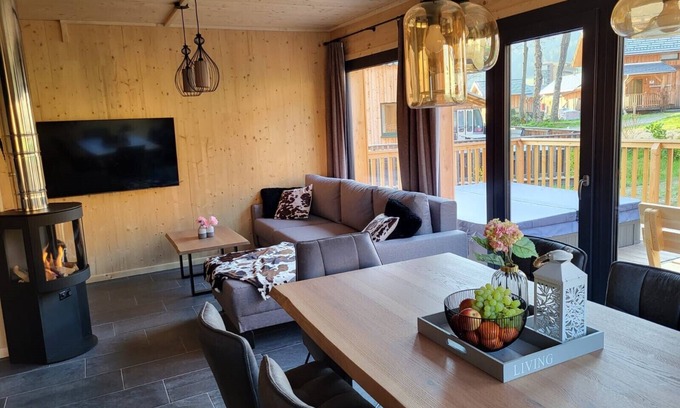 Sankt Georgen ob Murau Ski Chalet | Chalet # 50 with 4 Bedrooms, sauna & whirlpool