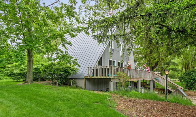 Stevensville Villa | Chalet #104 - Three Bedroom Villa, Sleeps 8