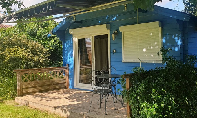 Jarnac Ski Chalet | Chalet '2 Pers Jarnac' with Private Terrace, Private Garden and Air Conditioning