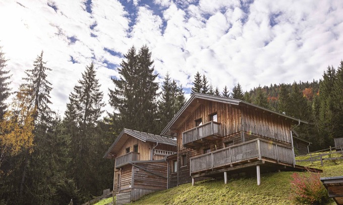 Annaberg-Lungoetz Ski Chalet | Chalet # 76 with 3 BR for up to 7 people