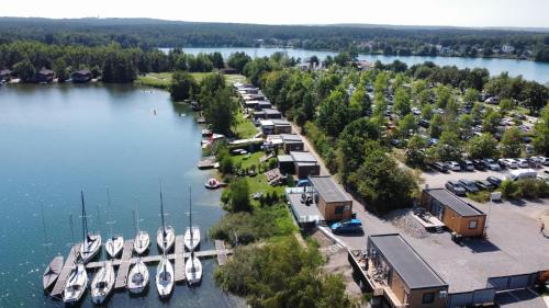 Wackersdorf Ski Chalet | Chalet am See