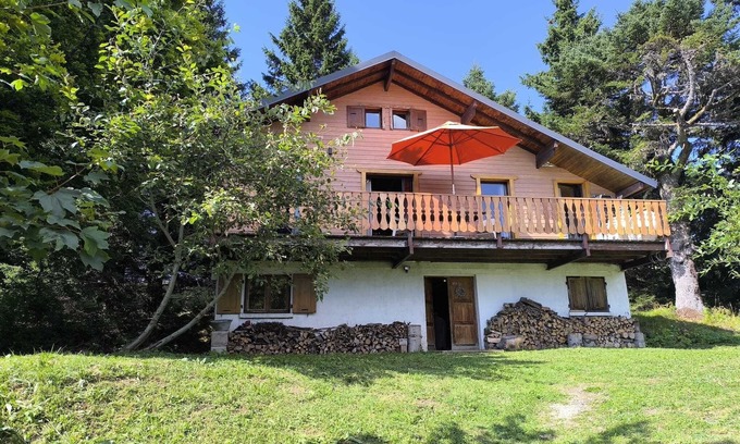 Montcel Ski Chalet | Chalet au Revard , au calme 12 pers.*