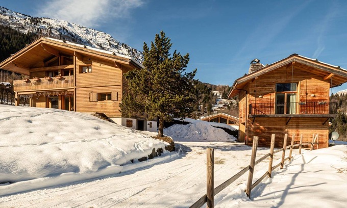 Les Houches Ski Chalet | Chalet Birdie: elegant and spacious property in Les Houches