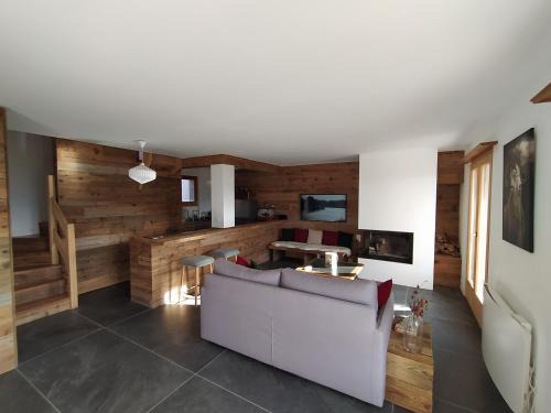 Lens Ski Chalet | Chalet Bissetrot