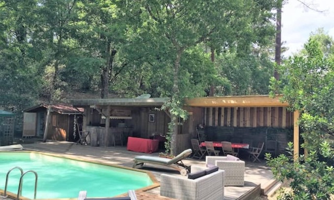 Lege-Cap-Ferret Ski Chalet | Chalet 'Cap Ferret Villa Grand Bois' with Private Pool