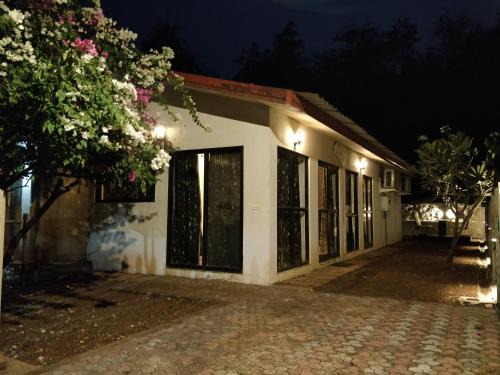 Karjat Ski Chalet | Chalet Casa Amor, Perfect home amidst tranquility