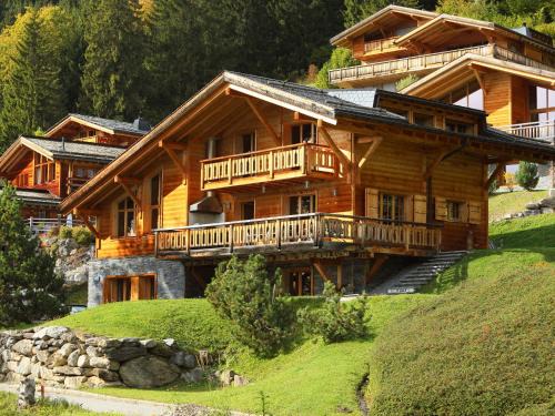Ollon Ski Chalet | Chalet Chalet Maurice by Interhome