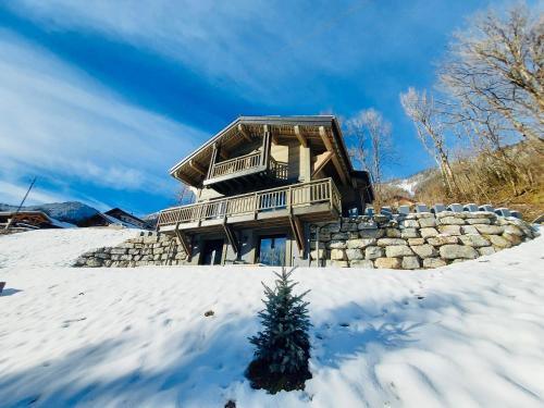 Bonnevaux Ski Chalet | Chalet du Bonheur