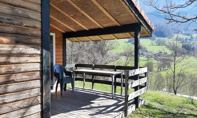 Saint-Martin-en-Vercors Ski Chalet | chalet du camping la Porte St Martin