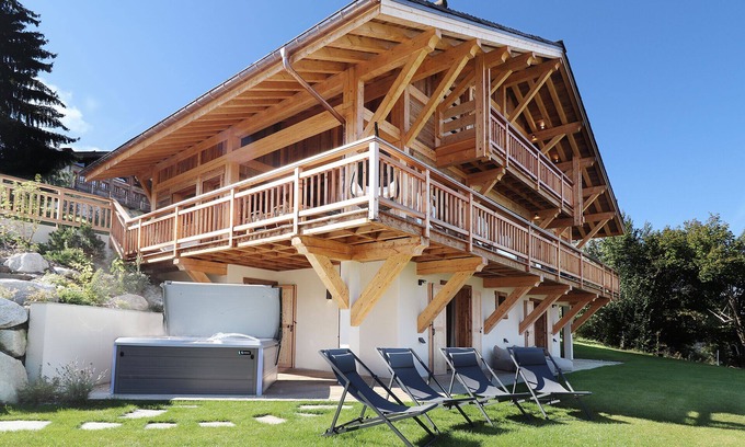 Saint-Gervais-les-Bains Ski Chalet | Chalet 12 pers Modern & Cozy - view of Mont-Blanc - jacuzzi & sauna