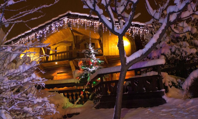 Passy Ski Chalet | Chalet-Grenier-Mobility bath-Mountain view